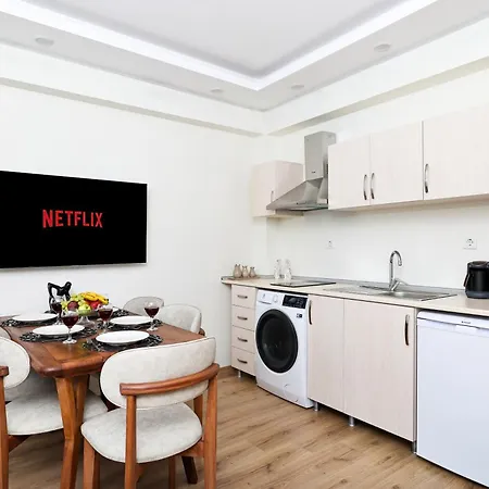 Modern With Elevator At Taksim&istiklal Apartamento