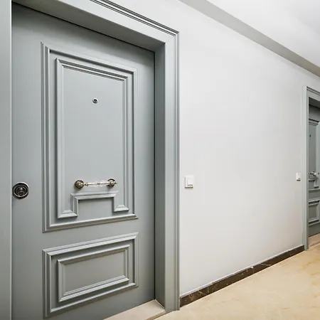 Modern With Elevator At Taksim&istiklal *
